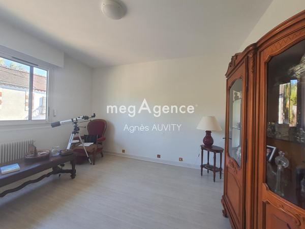 Maison à MONTLUCON, 03100 - 6 pièces 150m²