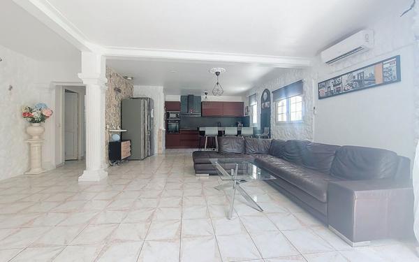 Maison à vendre    5 pièces •  Lunel