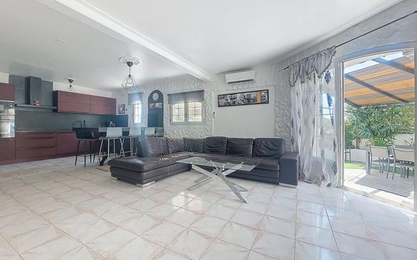 Maison à vendre    5 pièces •  Lunel