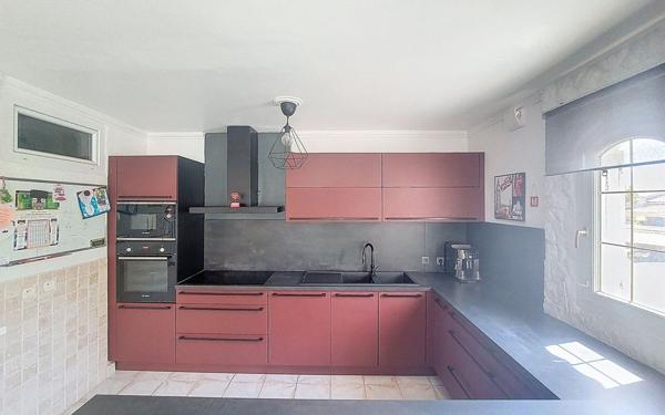 Maison à vendre    5 pièces •  Lunel