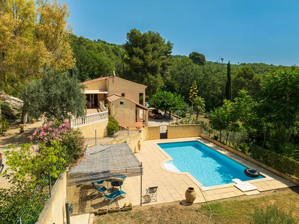 A VENDRE EXCLUSIVITE ! DRAGUIGNAN Maison 7 pièces 178 m² avec 2 appartements
