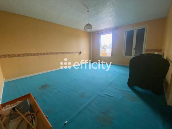 Immeuble 6 pièces - 350 m²