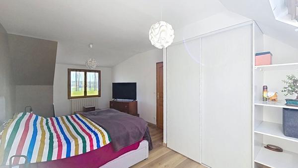 Maison spacieuse sur sous-sol total à vendre à 7 minutes de Coubert
