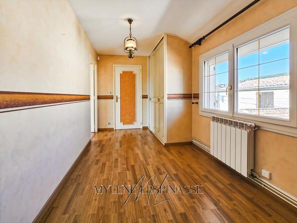 Maison Esperaza 4 pièce(s) 168 m2