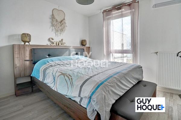 CARRE DE SOIE - T3 66 m² AVEC TERRASSE - METRO A / TRAMWAY T3 &T7