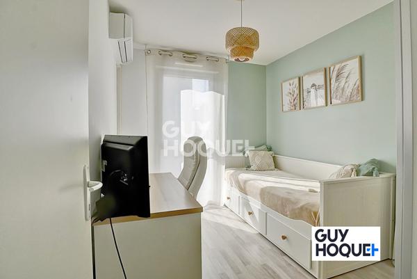 CARRE DE SOIE - T3 66 m² AVEC TERRASSE - METRO A / TRAMWAY T3 &T7