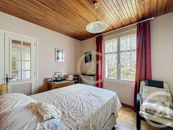 Maison à vendre  9 pièces - 184,85 m2 REMOULINS - 30