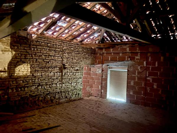 Maison 3CH + 3 garages + dependances + terrain 1101 m2