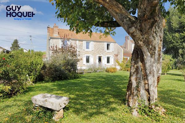 Maison de caractère & jardin d'exception - 2 100 m²