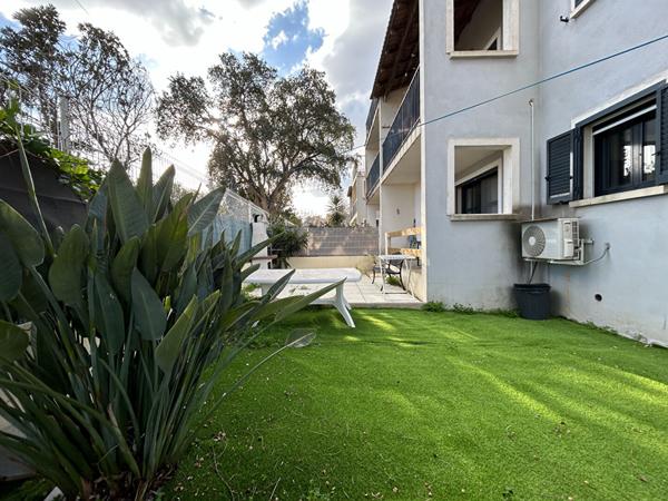 A vendre bord de mer Appartement Linguizzetta 3 pièce(s) avec jardin, garage