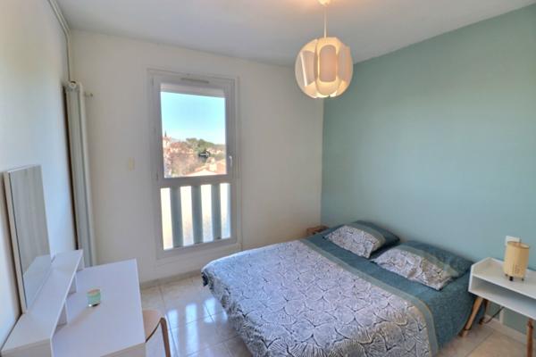 Lattes (34970) T3 dernier étage seul sur palier – Rénové - Terrasse au calme – Travaux énergétiques déjà financés.