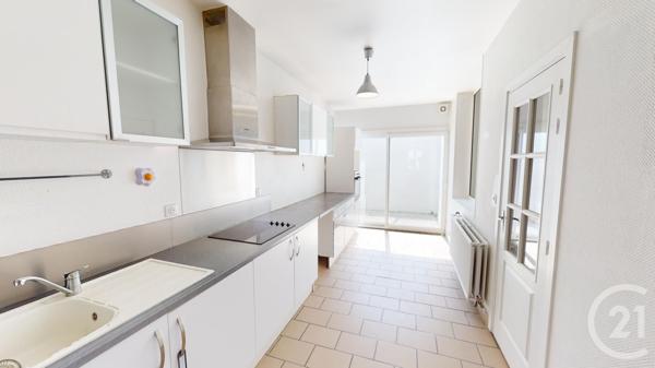 Maison à vendre  4 pièces - 136 m2 ST QUENTIN - 02