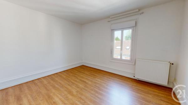 Maison à vendre  4 pièces - 136 m2 ST QUENTIN - 02