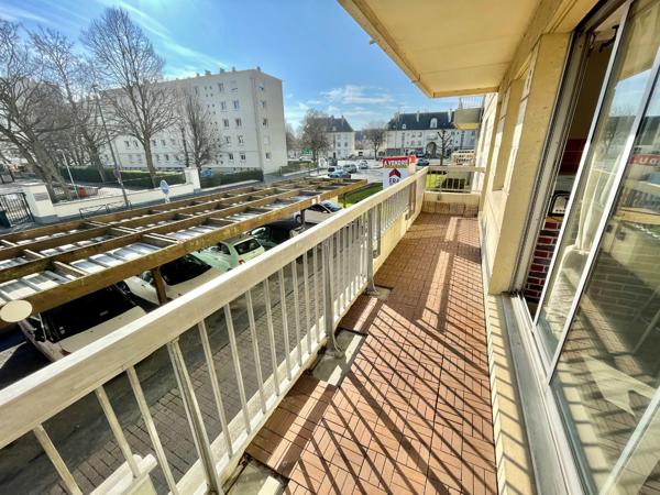SECTEUR UNIVERSITE- Appartement 2 pièces avec balcon