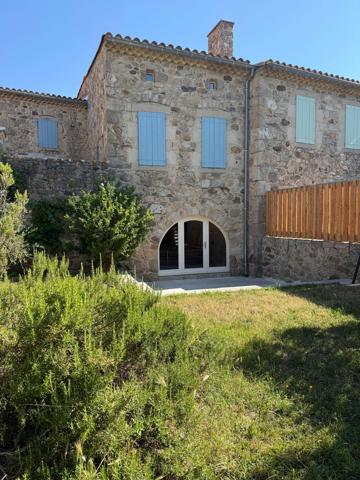 Maison en pierres de 167.35m² avec terrain à SAVAS