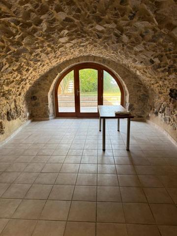 Maison en pierres de 167.35m² avec terrain à SAVAS