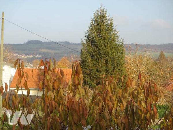 Pavillon de 148m² habitables  sur un terrain de 1606m²  vendu en nu-propriété (reserve du droit...