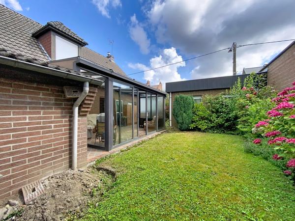 Villa individuelle 4 chambres, jardin, garage double LA CHAPELLE D ARMENTIERES