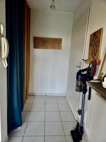 Appartement Saint Sulpice La Pointe 2 pièce(s) 42 m2