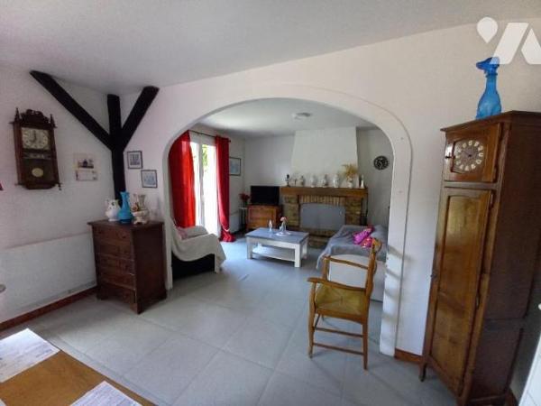 proche FERE-EN-TARDENOIS