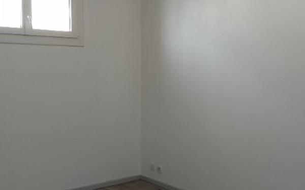 Appartement à louer    2 pièces •  Morcenx