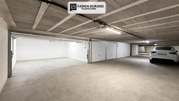 DOUBLE GARAGE FERMÉ  24 m²  MANDELIEU-LA-NAPOULE RÉSIDENCE LES 3 RIVIÈRES