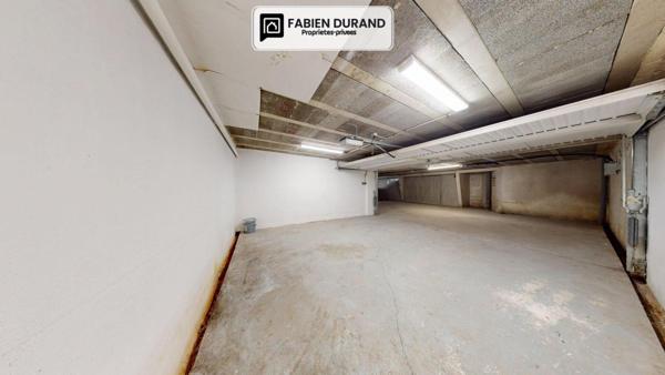 DOUBLE GARAGE FERMÉ  24 m²  MANDELIEU-LA-NAPOULE RÉSIDENCE LES 3 RIVIÈRES