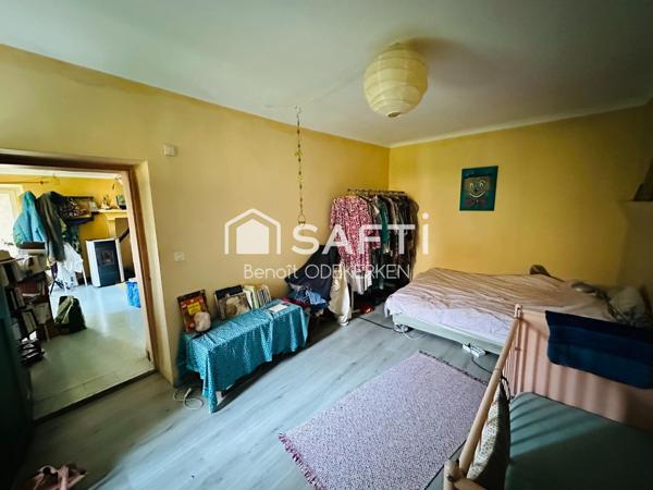 Maison de caractère avec grand terrain à Banon