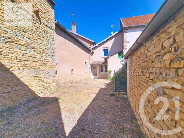 Maison à vendre  4 pièces - 98,67 m2 SCEY SUR SAONE ET ST ALBIN - 70