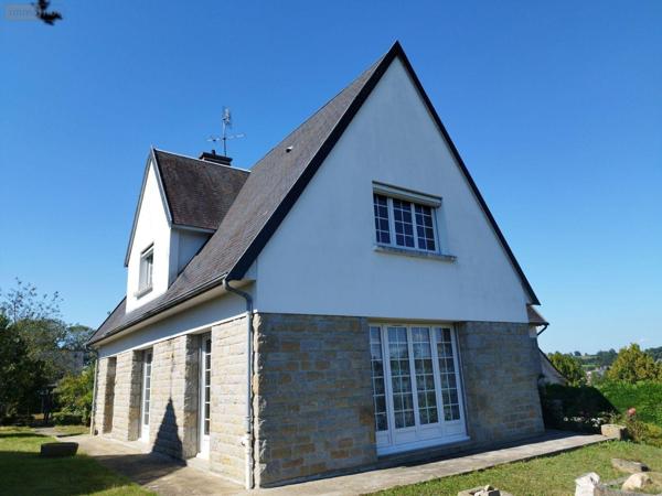Maison à vendre à Saint-Hilaire-du-Harcouët dans la Manche (50600), ref : 076/275