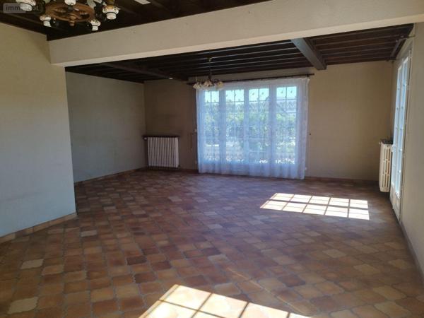 Maison à vendre à Saint-Hilaire-du-Harcouët dans la Manche (50600), ref : 076/275