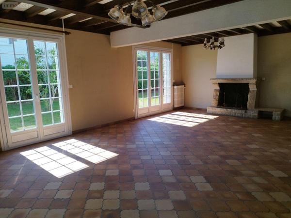 Maison à vendre à Saint-Hilaire-du-Harcouët dans la Manche (50600), ref : 076/275