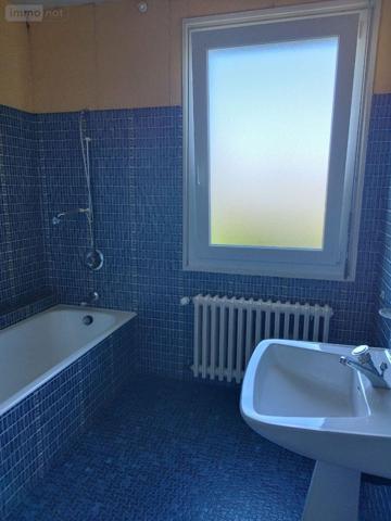 Maison à vendre à Saint-Hilaire-du-Harcouët dans la Manche (50600), ref : 076/275