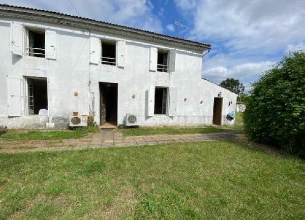 Maison à vendre    5 pièces •  Cozes