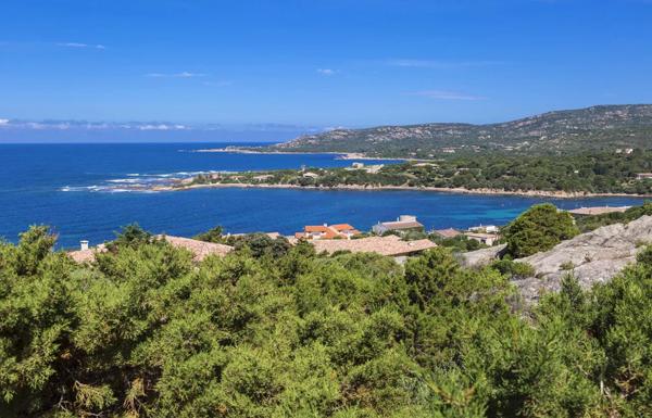 A VENDRE POUR INVEST LMNP SOUS BAIL COMMERCIAL : Appartement 3 pièces de 50,48 m² situé à Sartène - Corse (20)