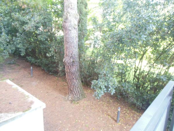 Toulouse 31500 JOLIMONT Sans frais agence Agréable T3 récent de 65.6m², terrasse de 9.55m² Très belle vue arborée parking en sous sol