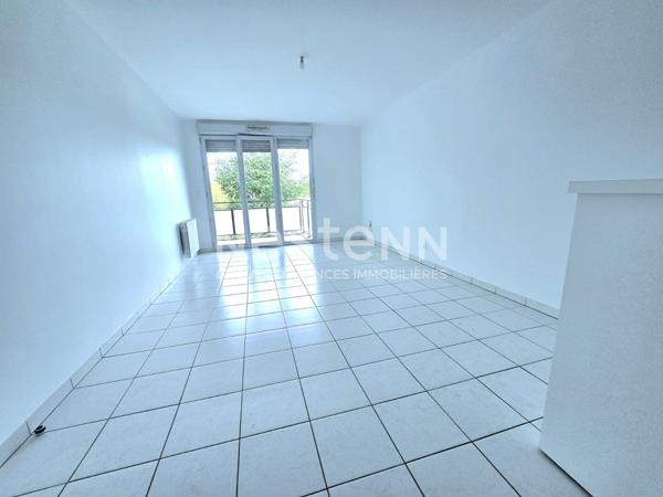 Toulouse 31500 JOLIMONT Sans frais agence Agréable T3 récent de 65.6m², terrasse de 9.55m² Très belle vue arborée parking en sous sol