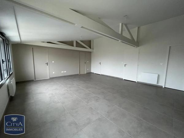 Appartement à louer 3 pièces 71.75m²