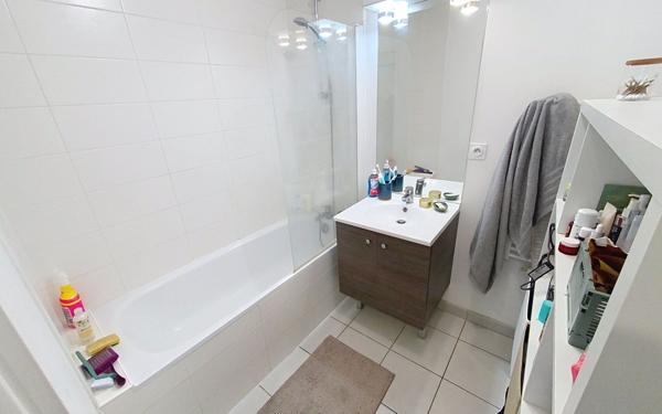 Appartement à vendre    3 pièces • 63,70 m2 Tours