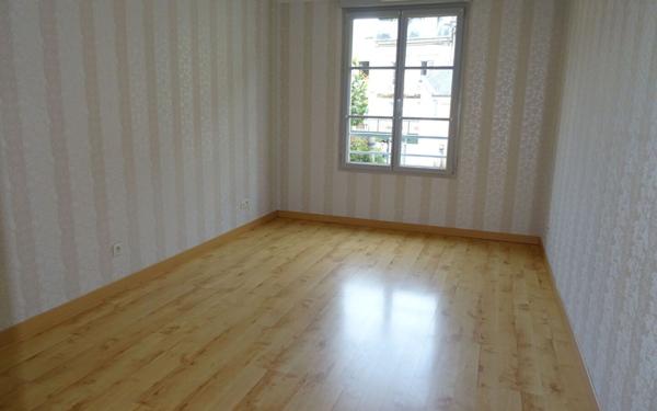 Appartement à louer    3 pièces •  Nogent-le-Rotrou