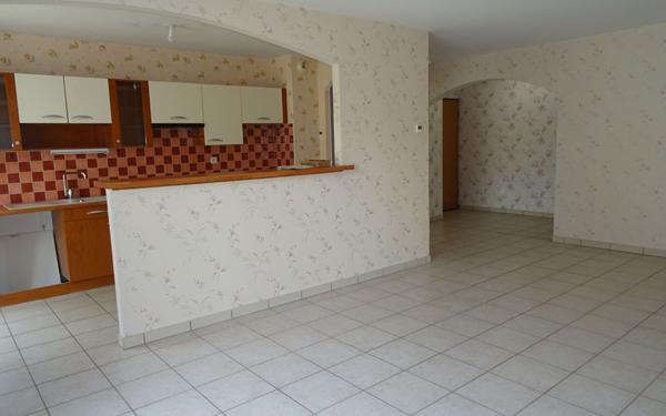 Appartement à louer    3 pièces •  Nogent-le-Rotrou