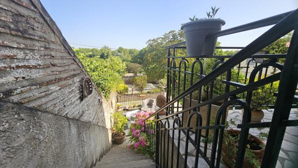 Le Mas-d'Agenais (47430) Magnifique demeure de village 5 chambres, garage et jardin.