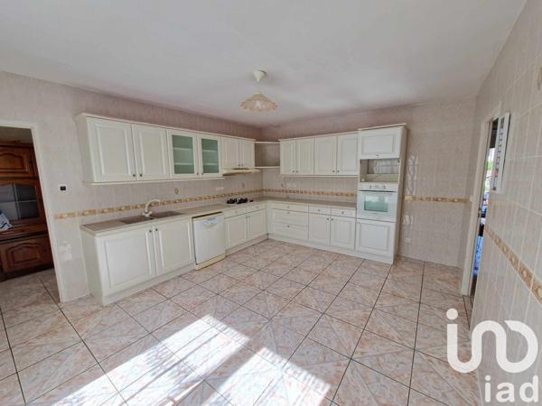 Maison 6 pièces de 144 m² à Gien (45500)