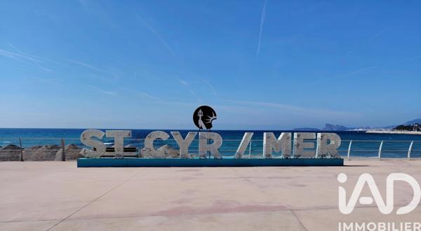 Maison à vendre 9 pièces 223 m² Saint-Cyr-sur-Mer