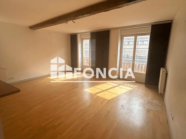 Location Appartement 5 pièces 101.8 m² - 102 RUE JEAN JAURES Roanne 42300