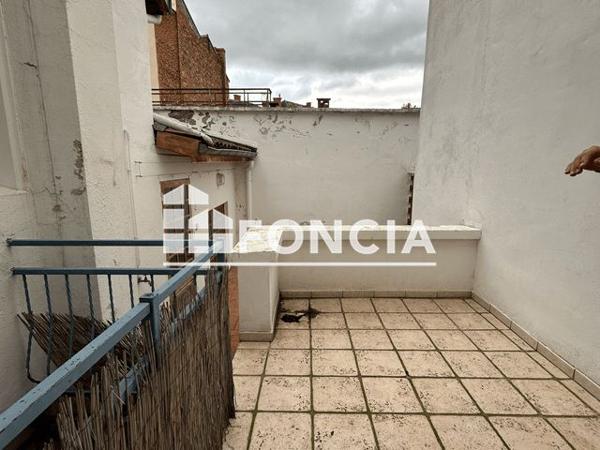 Location Appartement 5 pièces 101.8 m² - 102 RUE JEAN JAURES Roanne 42300