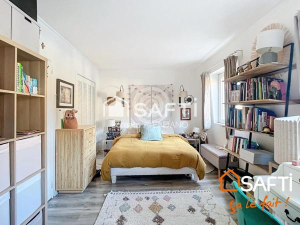 Pavillon familial dans une résidence verdoyante