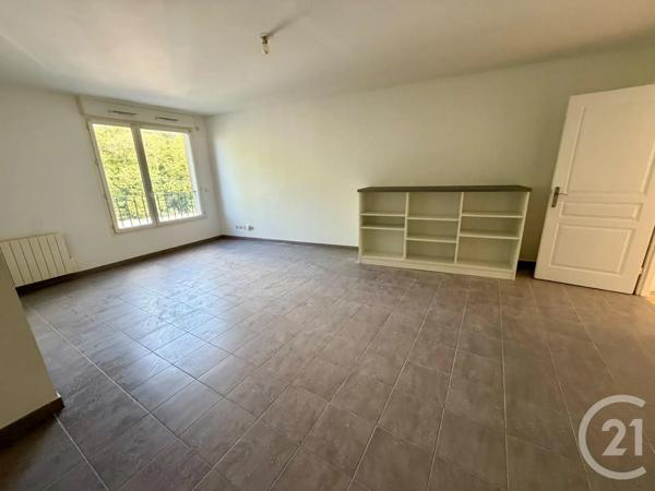Appartement F3 à vendre  3 pièces - 65,83 m 2   DAMMARTIN EN GOELE  - 77
