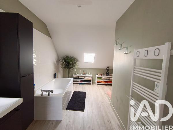 Maison à vendre 5 pièces 144,32 m² Saint-Malo-des-Trois-Fontaines