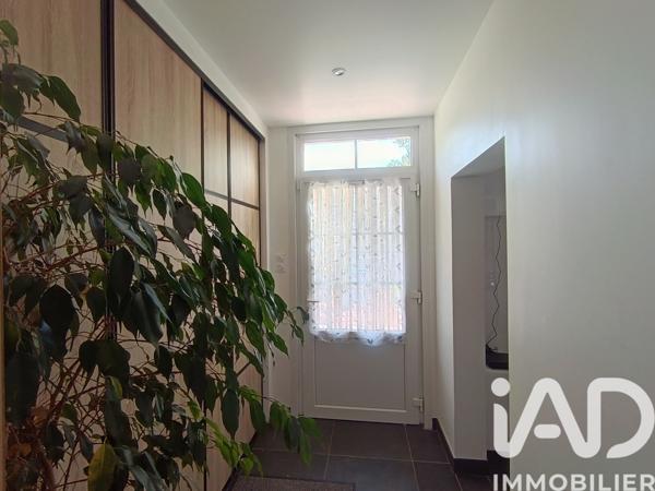 Maison à vendre 5 pièces 144,32 m² Saint-Malo-des-Trois-Fontaines